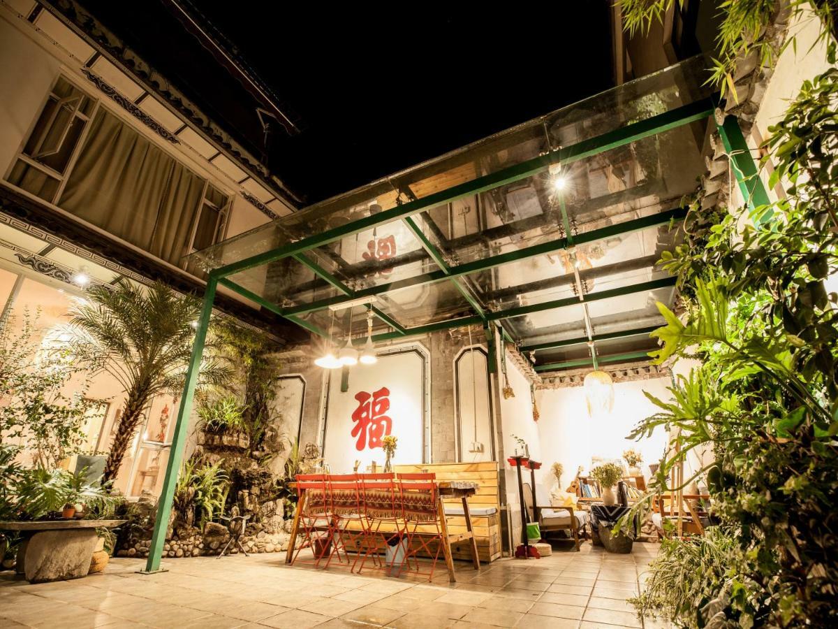 Early Spring Hotel Dali  Exterior photo